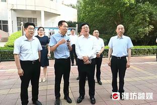 多诺万：威少总是充满激情与能量 每场比赛都会全情投入